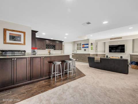 Tiny photo for 1250 W Thomas Road, Wheaton, IL 60187 (MLS # 12731552)