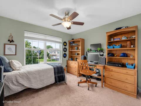 Tiny photo for 1250 W Thomas Road, Wheaton, IL 60187 (MLS # 12731552)