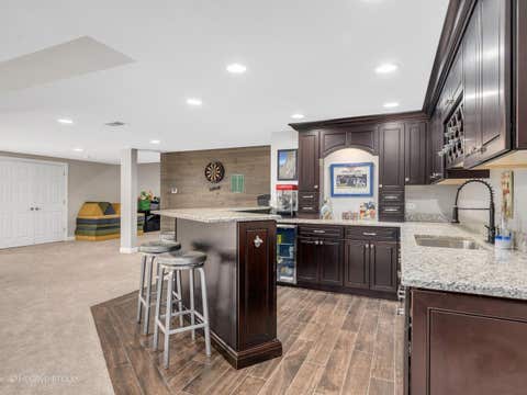 Tiny photo for 1250 W Thomas Road, Wheaton, IL 60187 (MLS # 12731552)