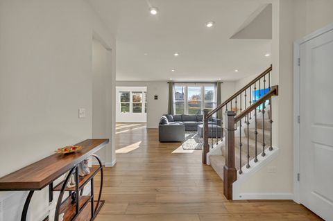 Tiny photo for 1007 Kessler Drive, Mundelein, IL 60060 (MLS # 12577980)