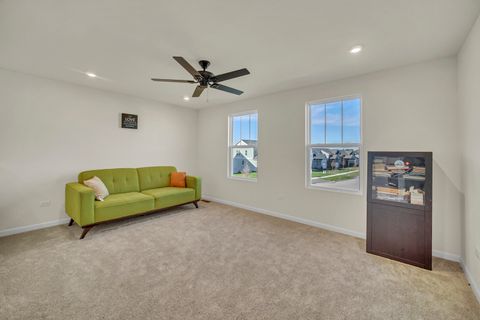 Tiny photo for 1007 Kessler Drive, Mundelein, IL 60060 (MLS # 12577980)