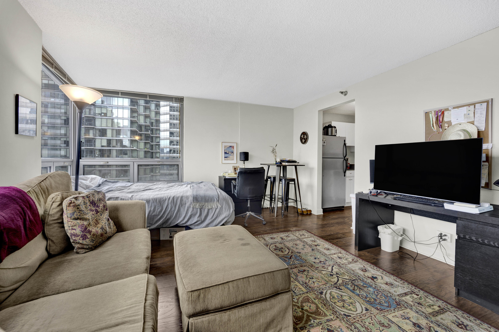 440 N Wabash Avenue 3202