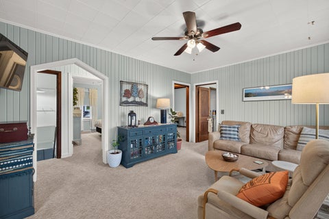 Tiny photo for 712 S CODY Road, Leclaire, IA 52753 (MLS # 12762204)