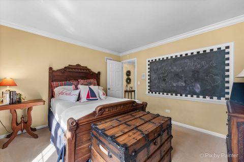 Tiny photo for 4 Point O Woods Court, Lake In The Hills, IL 60156 (MLS # 12486428)