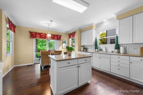 Tiny photo for 4 Point O Woods Court, Lake In The Hills, IL 60156 (MLS # 12486428)