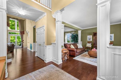 Tiny photo for 4 Point O Woods Court, Lake In The Hills, IL 60156 (MLS # 12486428)