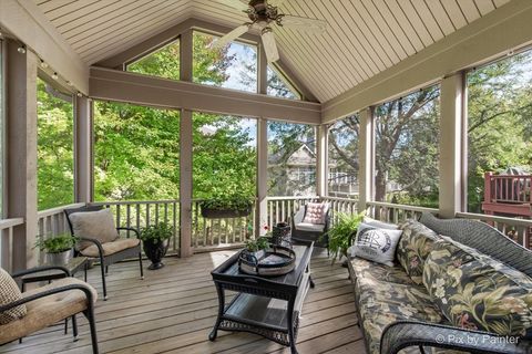 Tiny photo for 4 Point O Woods Court, Lake In The Hills, IL 60156 (MLS # 12486428)