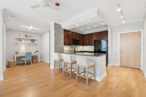Tiny photo for 1629 S Prairie Avenue #2802, Chicago, IL 60616 (MLS # 12592166)