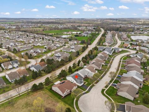 Tiny photo for 14013 Francesca Cove, Huntley, IL 60142 (MLS # 12620671)