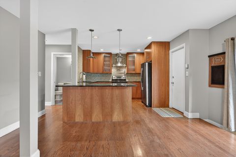 Tiny photo for 1414 N Bridgeport Drive, Mount Prospect, IL 60056 (MLS # 12568034)