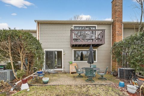 Tiny photo for 1414 N Bridgeport Drive, Mount Prospect, IL 60056 (MLS # 12568034)