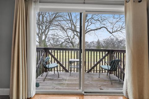 Tiny photo for 1414 N Bridgeport Drive, Mount Prospect, IL 60056 (MLS # 12568034)