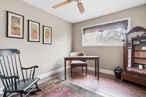 Tiny photo for 1414 N Bridgeport Drive, Mount Prospect, IL 60056 (MLS # 12568034)