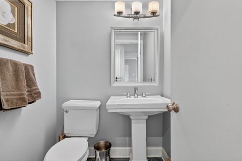 Tiny photo for 1414 N Bridgeport Drive, Mount Prospect, IL 60056 (MLS # 12568034)