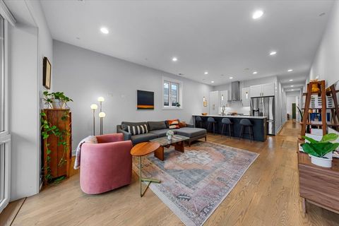 Tiny photo for 2150 W FOSTER Avenue #2, Chicago, IL 60625 (MLS # 12542854)