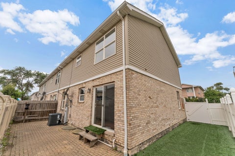 Tiny photo for 8001 Thomas Street #8001, Justice, IL 60458 (MLS # 12731055)