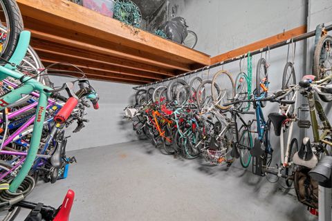 Tiny photo for 5757 N Sheridan Road #5J, Chicago, IL 60660 (MLS # 12380977)