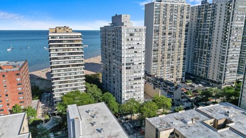 Tiny photo for 5757 N Sheridan Road #5J, Chicago, IL 60660 (MLS # 12380977)