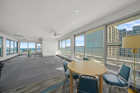 Tiny photo for 5757 N Sheridan Road #5J, Chicago, IL 60660 (MLS # 12380977)