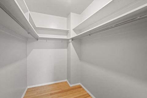 Tiny photo for 5757 N Sheridan Road #5J, Chicago, IL 60660 (MLS # 12380977)