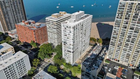 Tiny photo for 5757 N Sheridan Road #5J, Chicago, IL 60660 (MLS # 12380977)