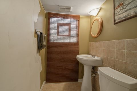 Tiny photo for 1300 Knollwood Road, Deerfield, IL 60015 (MLS # 12573881)