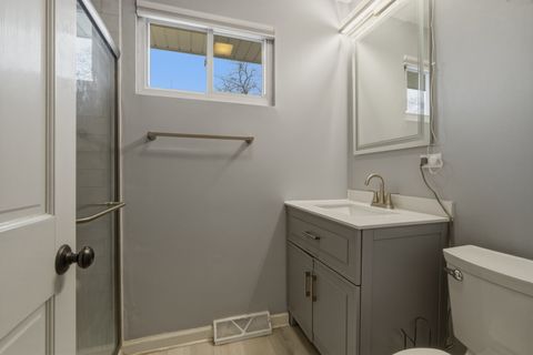 Tiny photo for 1300 Knollwood Road, Deerfield, IL 60015 (MLS # 12573881)