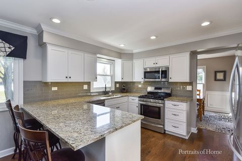 Tiny photo for 344 Waxwing Avenue, Naperville, IL 60565 (MLS # 12516663)