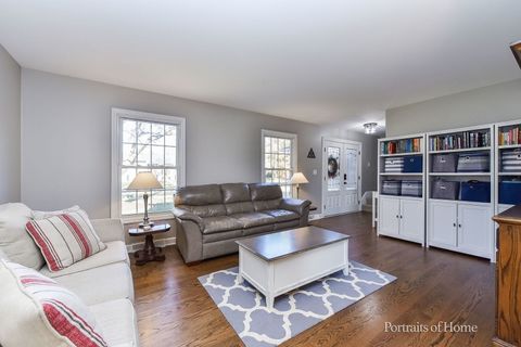 Tiny photo for 344 Waxwing Avenue, Naperville, IL 60565 (MLS # 12516663)