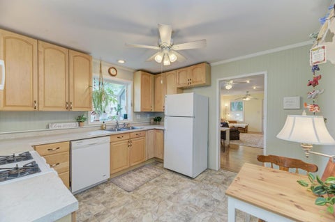 Tiny photo for 139 N Washington Street, Westmont, IL 60559 (MLS # 12705328)