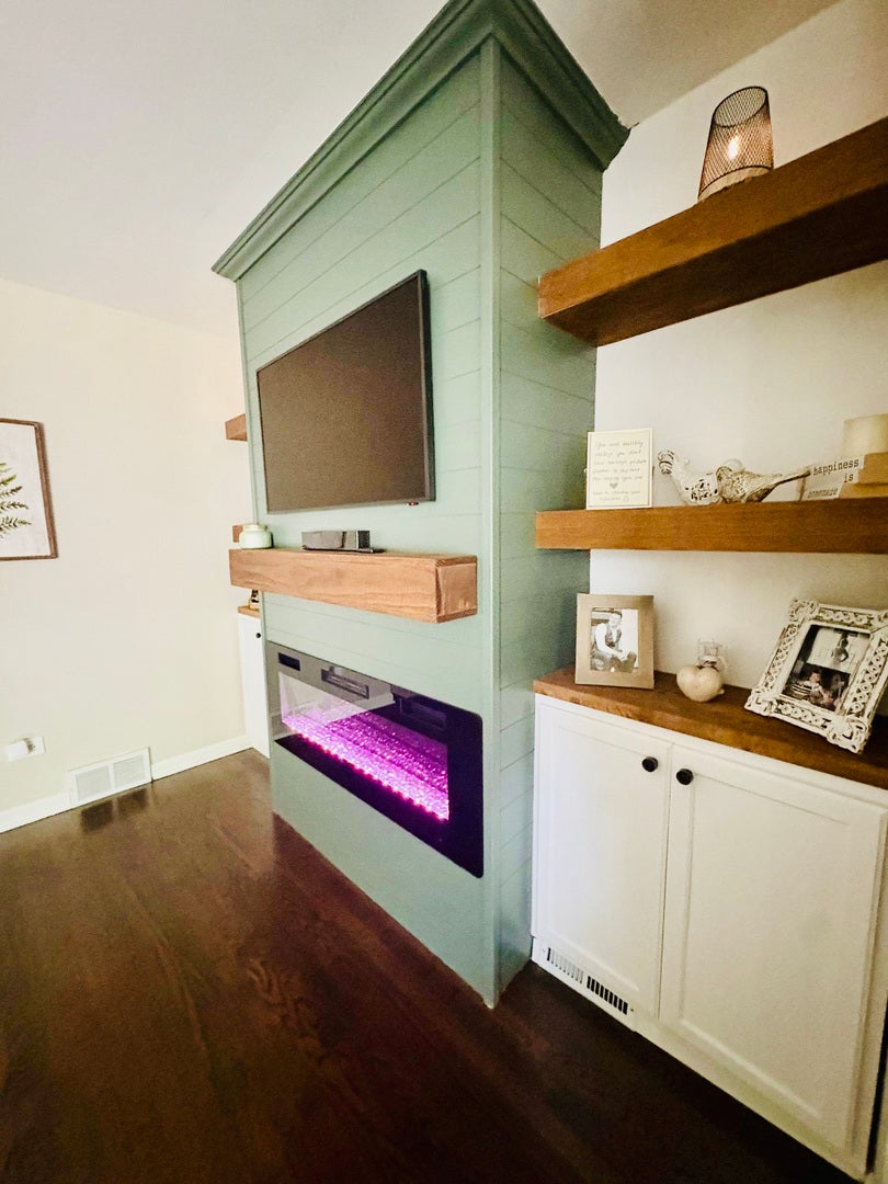 3441 W 115th Place