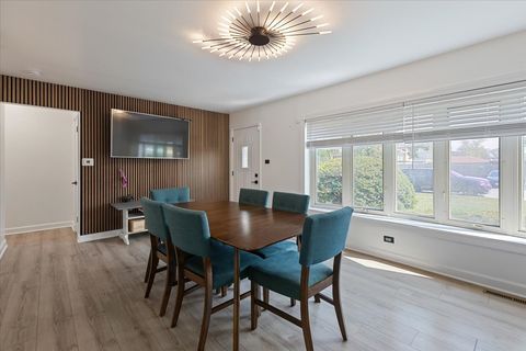 Tiny photo for 7506 S Ferdinand Avenue, Bridgeview, IL 60455 (MLS # 12526118)