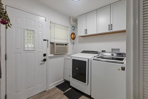 Tiny photo for 7506 S Ferdinand Avenue, Bridgeview, IL 60455 (MLS # 12526118)