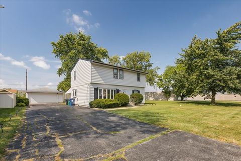 Tiny photo for 7506 S Ferdinand Avenue, Bridgeview, IL 60455 (MLS # 12526118)