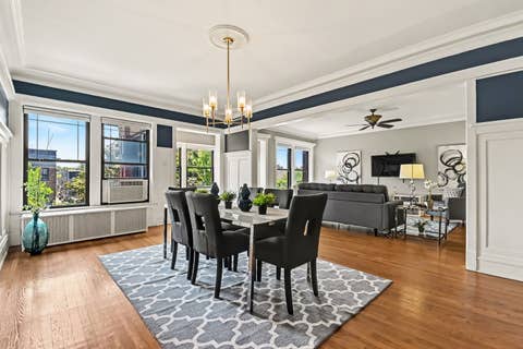Tiny photo for 1140 E Hyde Park Boulevard #3D, Chicago, IL 60615 (MLS # 12707302)