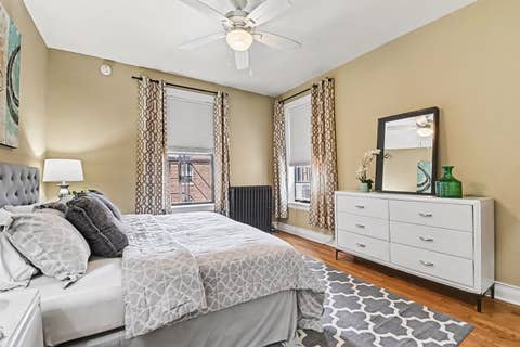 Tiny photo for 1140 E Hyde Park Boulevard #3D, Chicago, IL 60615 (MLS # 12707302)
