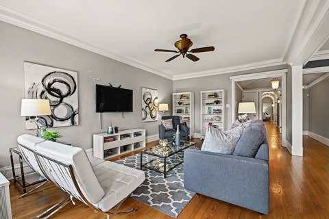 Tiny photo for 1140 E Hyde Park Boulevard #3D, Chicago, IL 60615 (MLS # 12707302)
