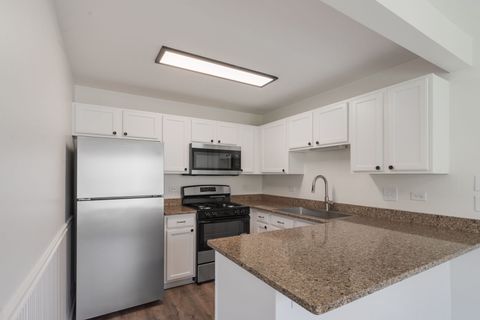 Tiny photo for 1129 N Red Oak Circle #2, Round Lake Beach, IL 60073 (MLS # 12639356)
