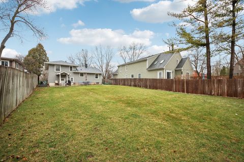 Tiny photo for 715 E Main Street, Barrington, IL 60010 (MLS # 12586009)