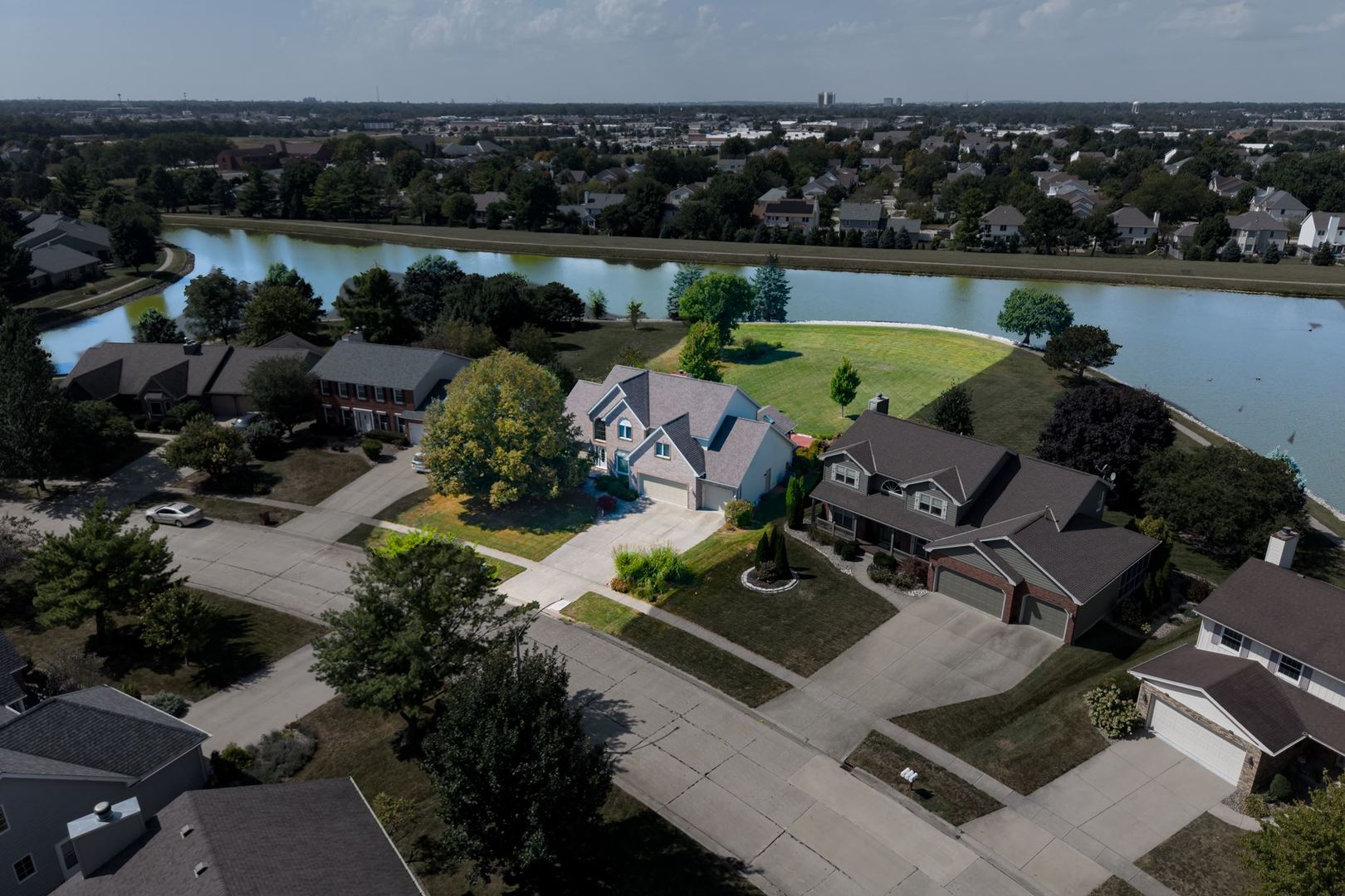13 Bay Pointe Drive