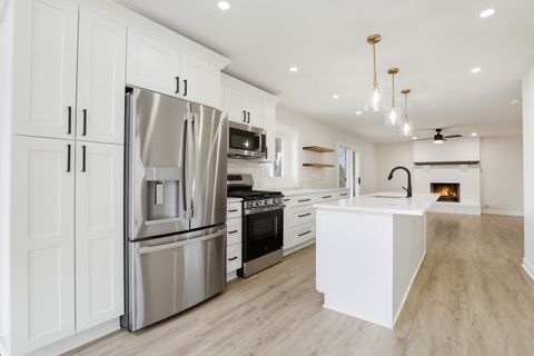 Tiny photo for 10749 Ashford Avenue, Frankfort, IL 60423 (MLS # 12619998)