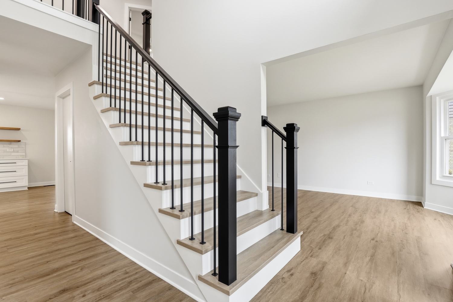 10749 Ashford Avenue