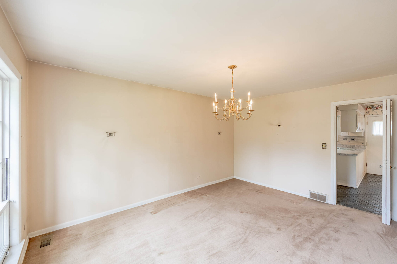 1227 Lynn Terrace