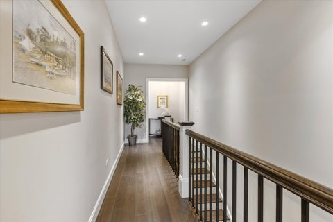 Tiny photo for 227 Burlington Avenue #2, Clarendon Hills, IL 60514 (MLS # 12653291)