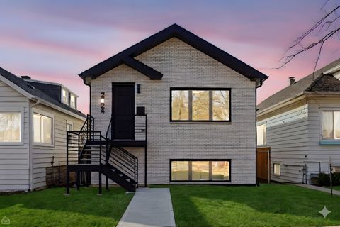 2724 budd Street River Grove IL 60171