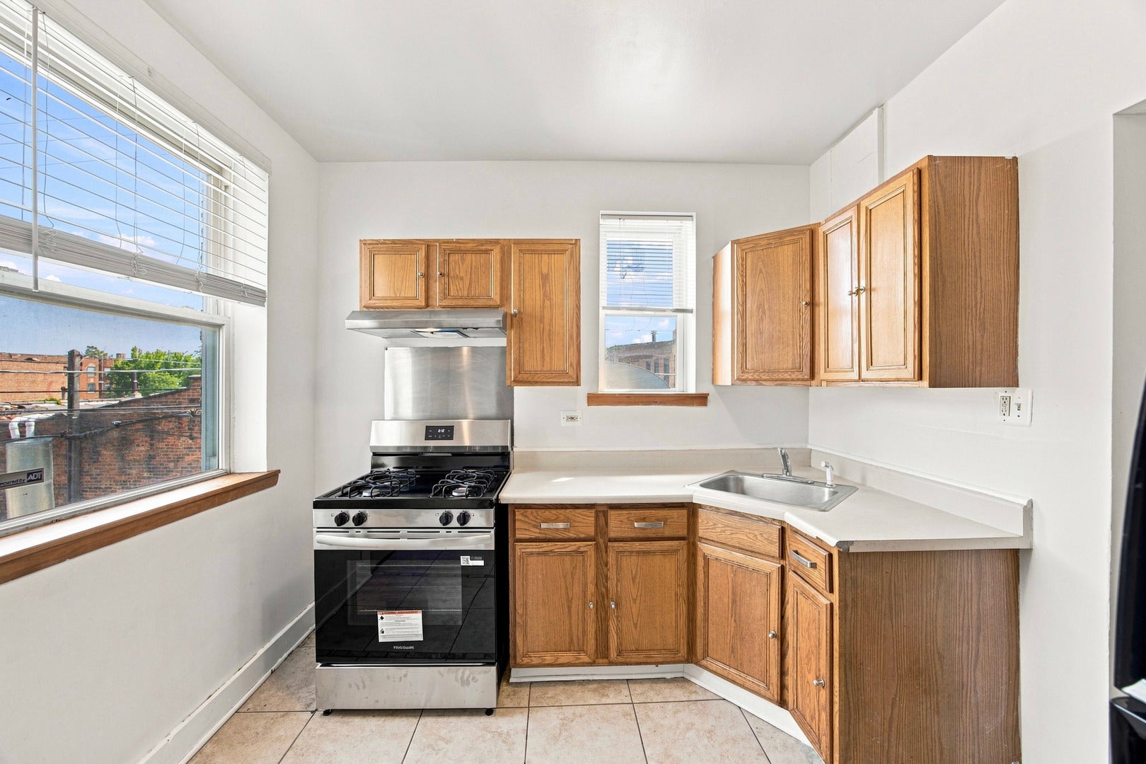 7443-7445 S Paxton Avenue 2