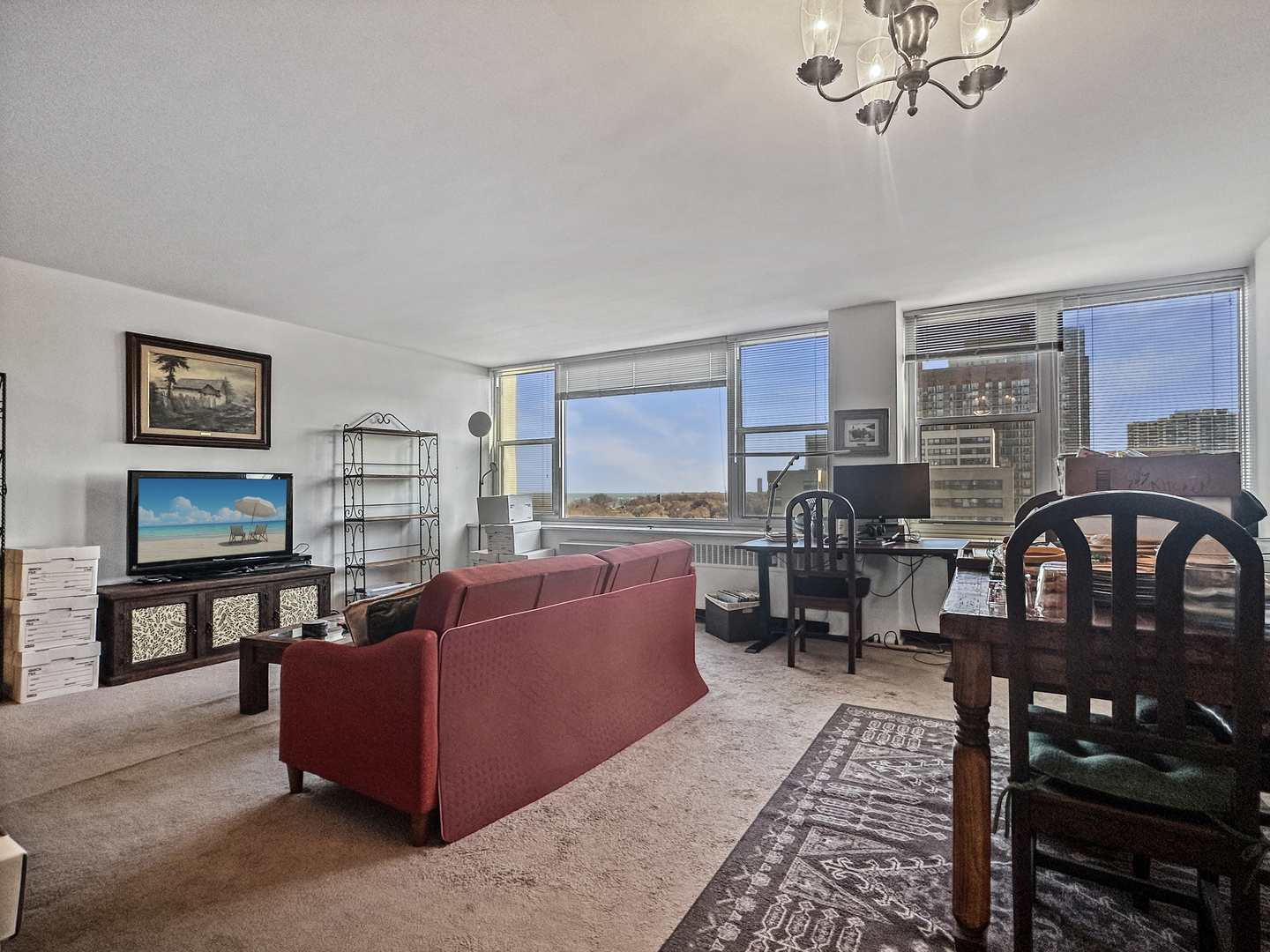 4250 N Marine Drive 1104