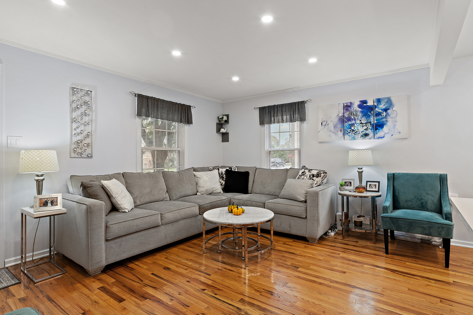 3233 N Panama Avenue