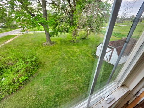 Tiny photo for 202 E Park Street, Sailor Springs, IL 62879 (MLS # 12619953)