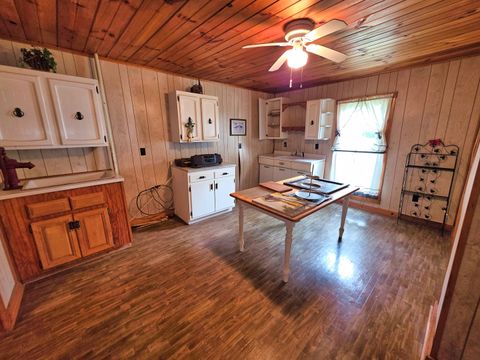 Tiny photo for 202 E Park Street, Sailor Springs, IL 62879 (MLS # 12619953)